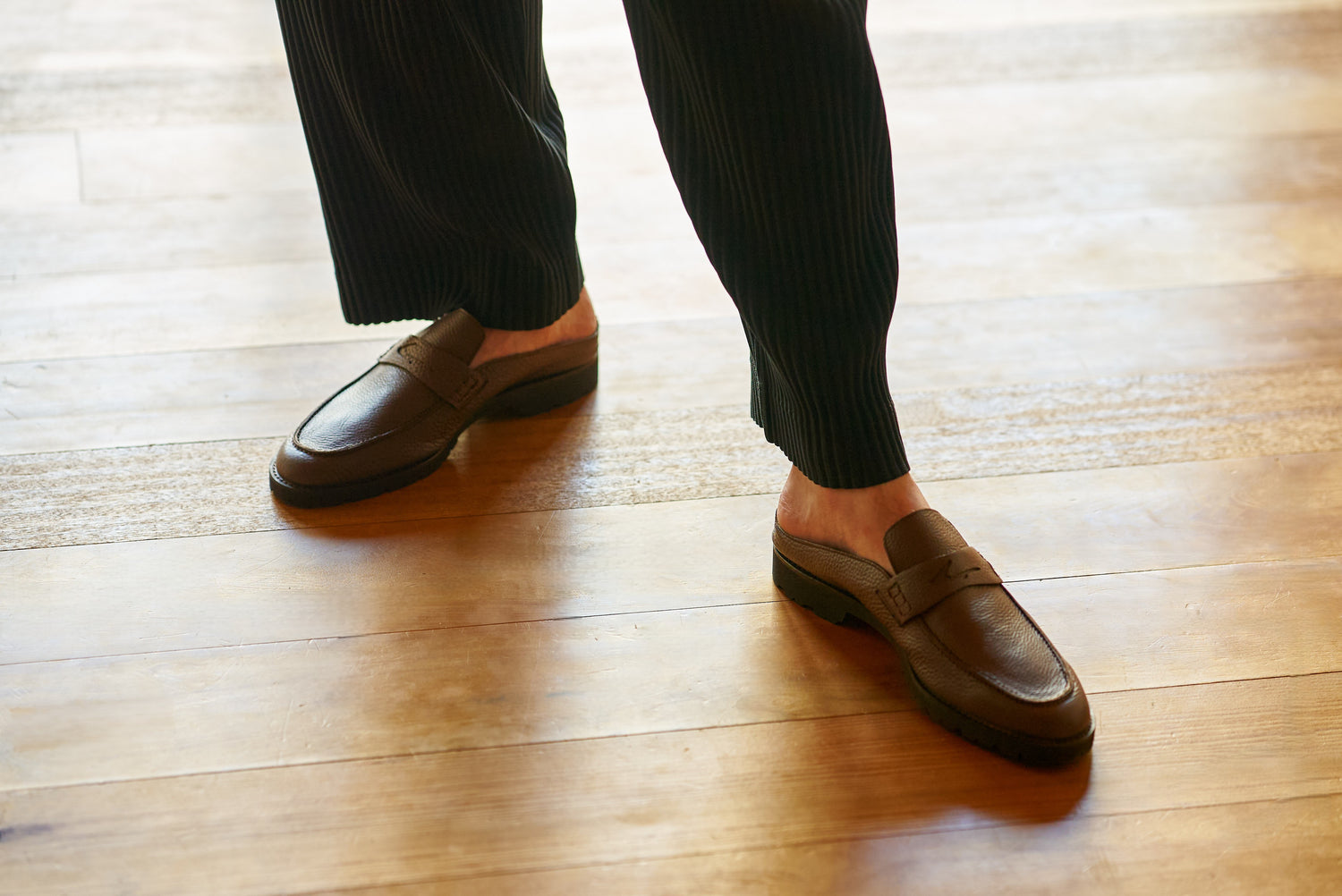 Dark Brown Leather Loafer Slippers – Made in Japan Shoes | Liberato