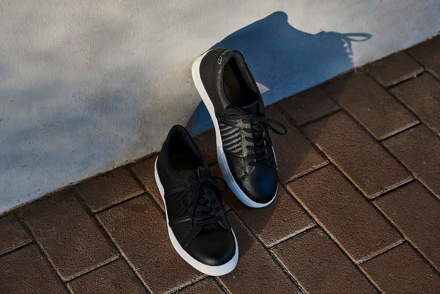 畳スニーカー ＜メンズ・ブラック＞