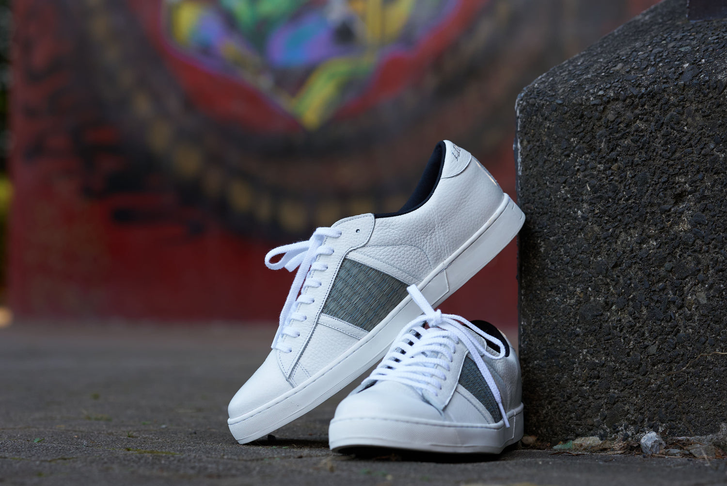 畳スニーカー ＜メンズ・ホワイト＞